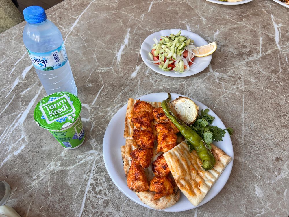 Bucak Ünaylar Kebap Salonu