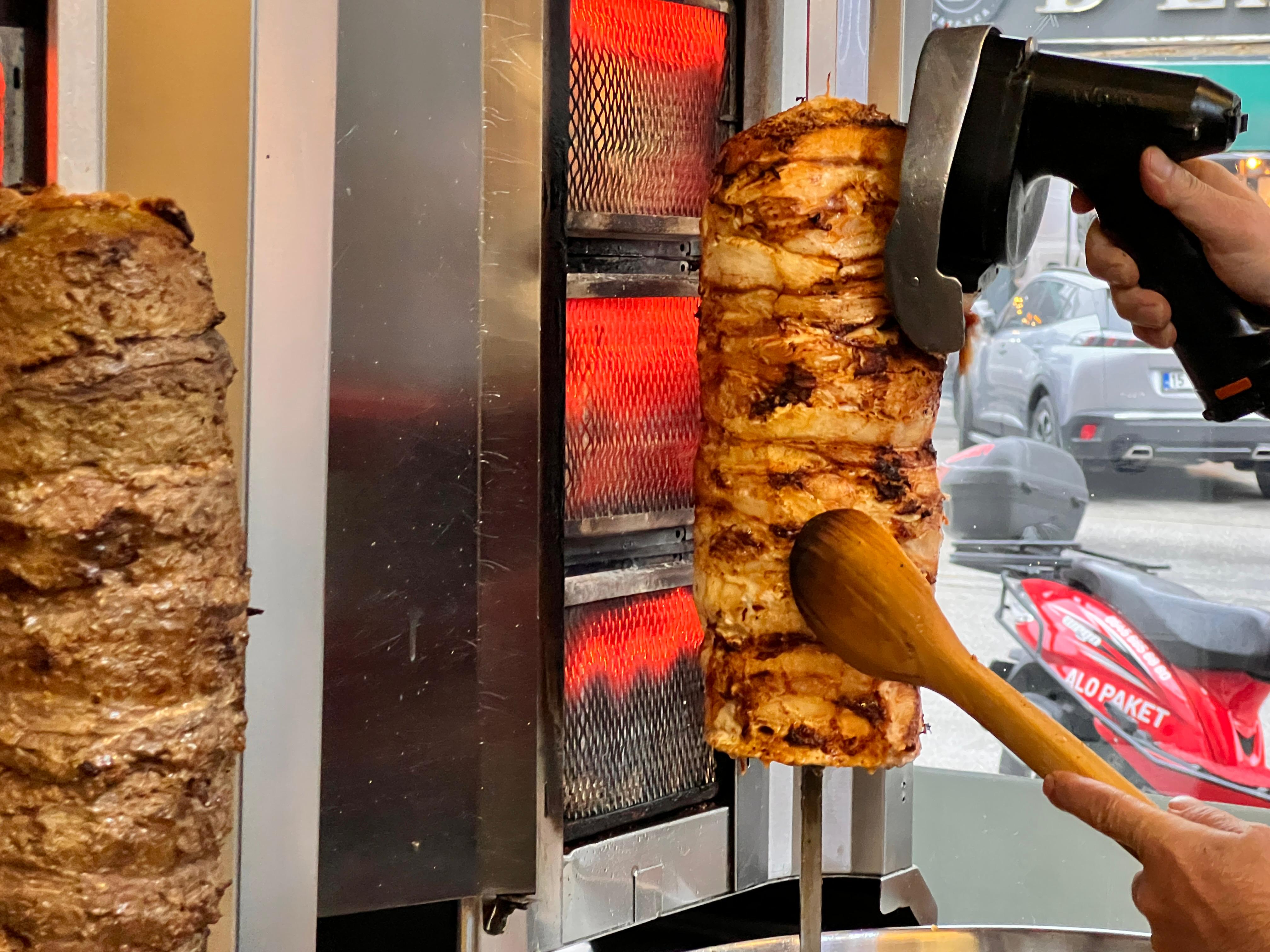 Bucak Çikiçiki Döner 