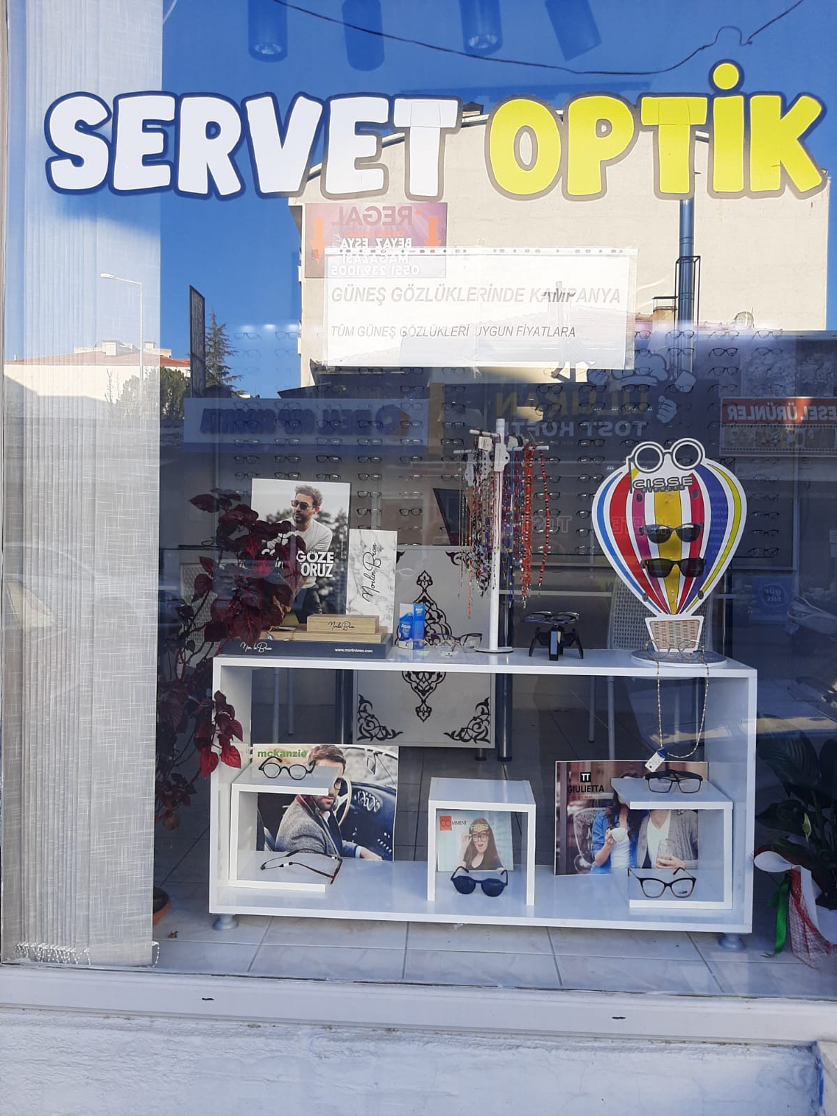 Bucak Gözlük Servet Optik